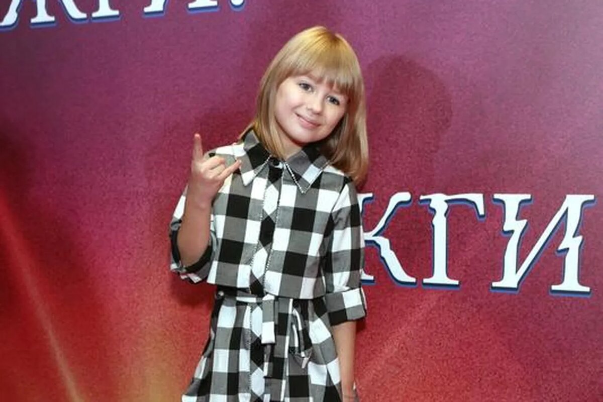     Повзрослела: как выглядит финалистка третьего сезона шоу «Голос. Дети» Ярослава Дегтярёва