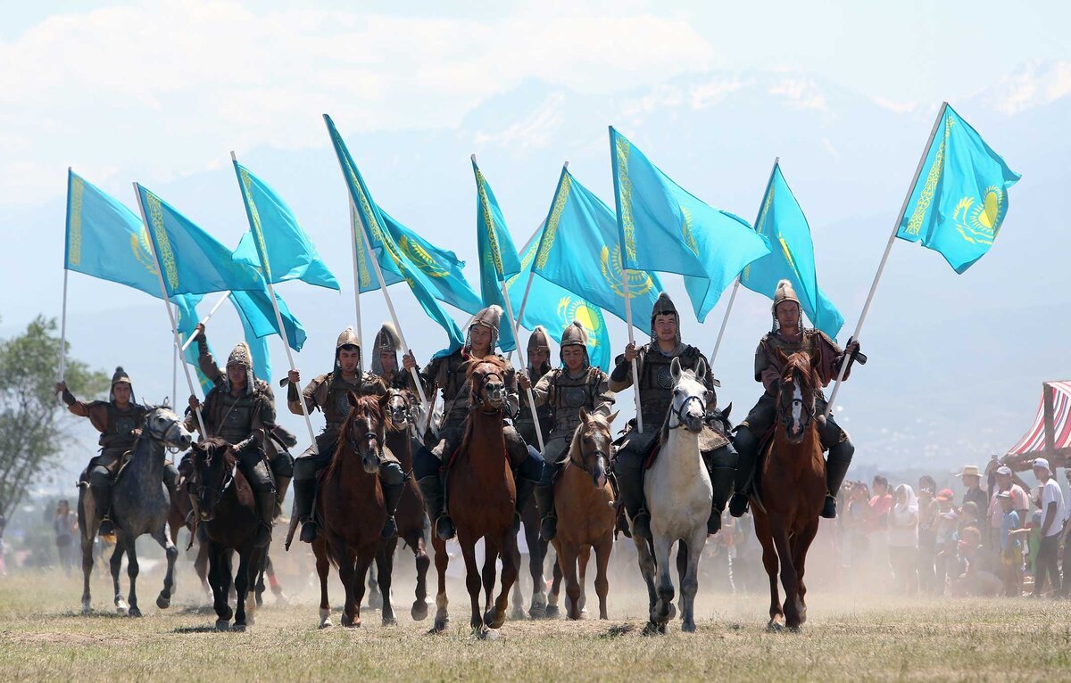 Год 2022 Российская Федерация спасает Казахстан от гражданской междоусобицы, грозившей перейти в кровавую трагедию.-2