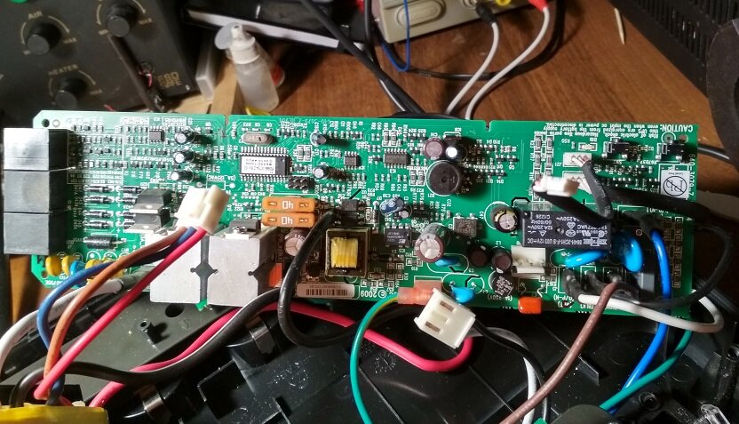 Внешне всё целое.