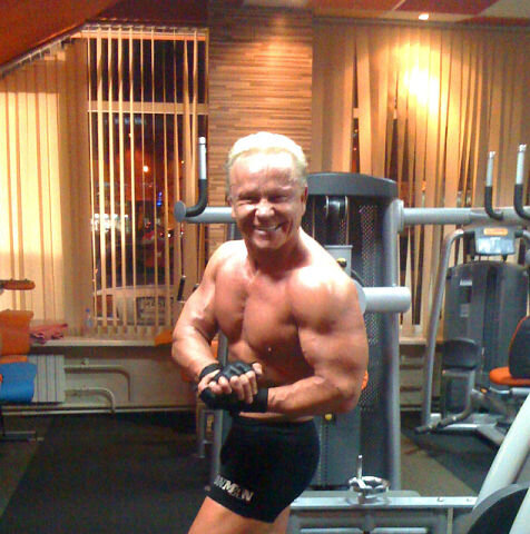  Тренажёрный зал 2012 (51 год, за два месяца перед постановкой диагноза)