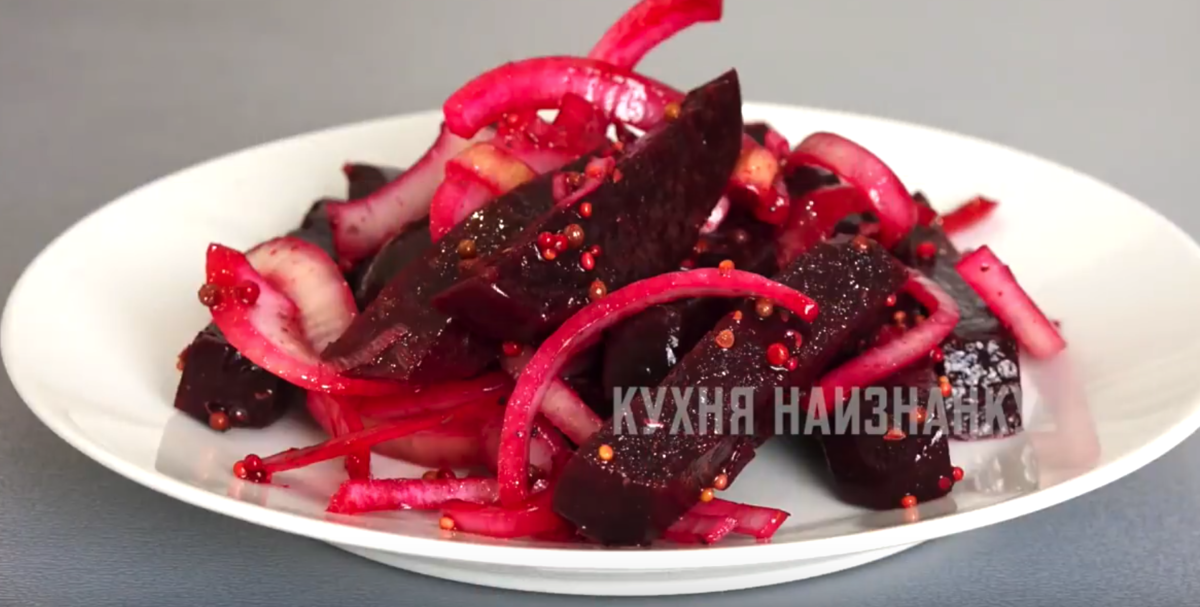Тушеная свекла. Кухня наизнанку базилик на зиму. Винегрет. Салат со свеклой и яблоком. Икра из свеклы.