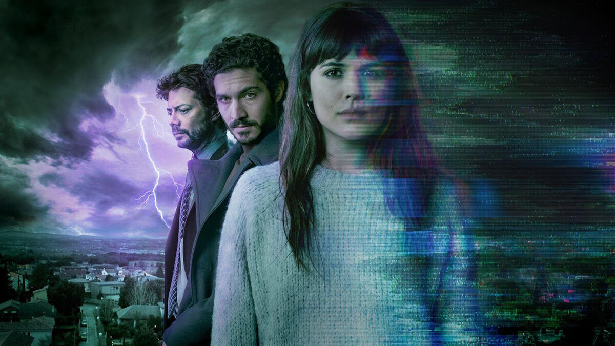 гроза фильм 2018. Mirage 2018 фильм. во время грозы фильм 2018. Durante la tormenta фильм 2018. во время грозы (2018) с адриана угарте.