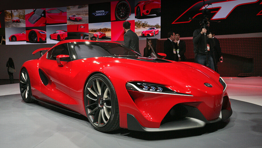 Концепт-кар TOYOTA FT-1 на автошоу в Детройте