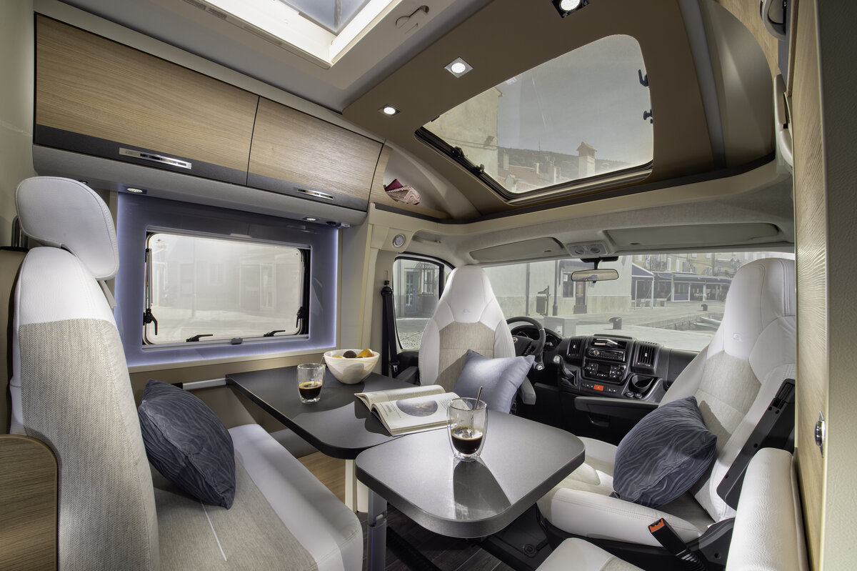 Автодом Кнауф 8802
