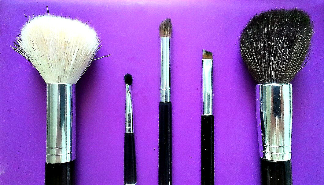 Fix price кисти для макияжа lovely. набор кистей fix price. фикс прайсе кисти отзывы. кисточки для маникюра из фикспрайса. кисть для губ фикс.