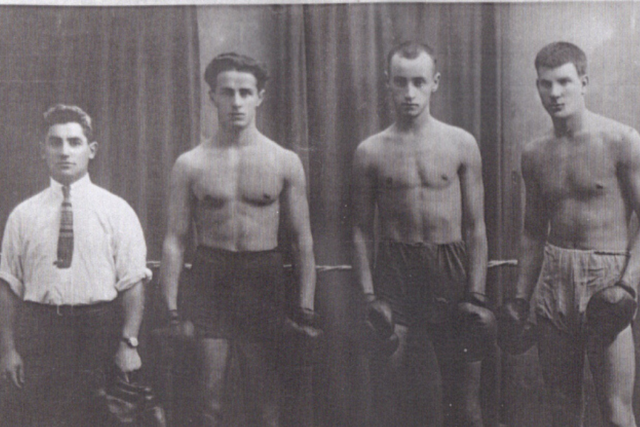 Сидней Джаксон с молодыми советскими боксерами. 1925 г.