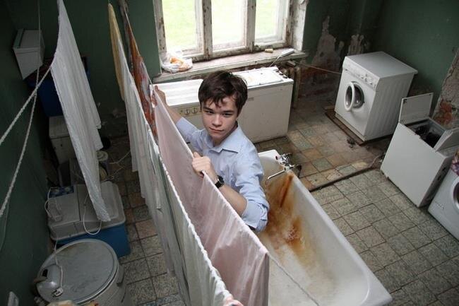 Чтобы освободить малоимущих от НДФЛ, придётся решить несколько вопросов. Сколько денег выпадет из бюджета? И кого считать малоимущими? Фото: kp.ru.