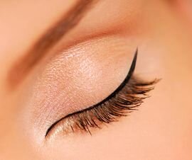 Фото добавлено с сайта http://allofmakeup.ru/ 