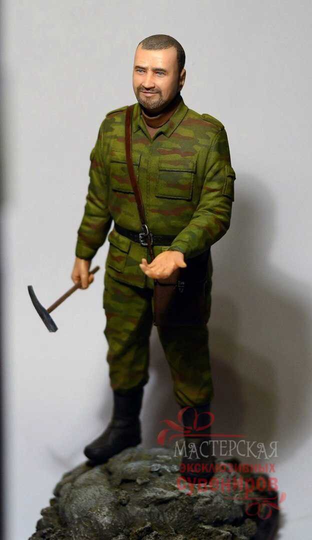 Фигурка в подарок