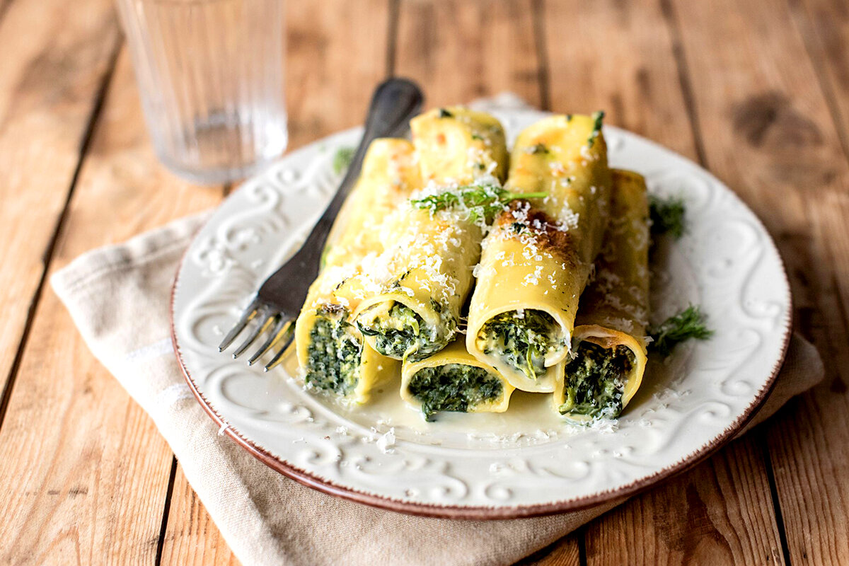 Каннеллони. Источник: for-cheese.ru