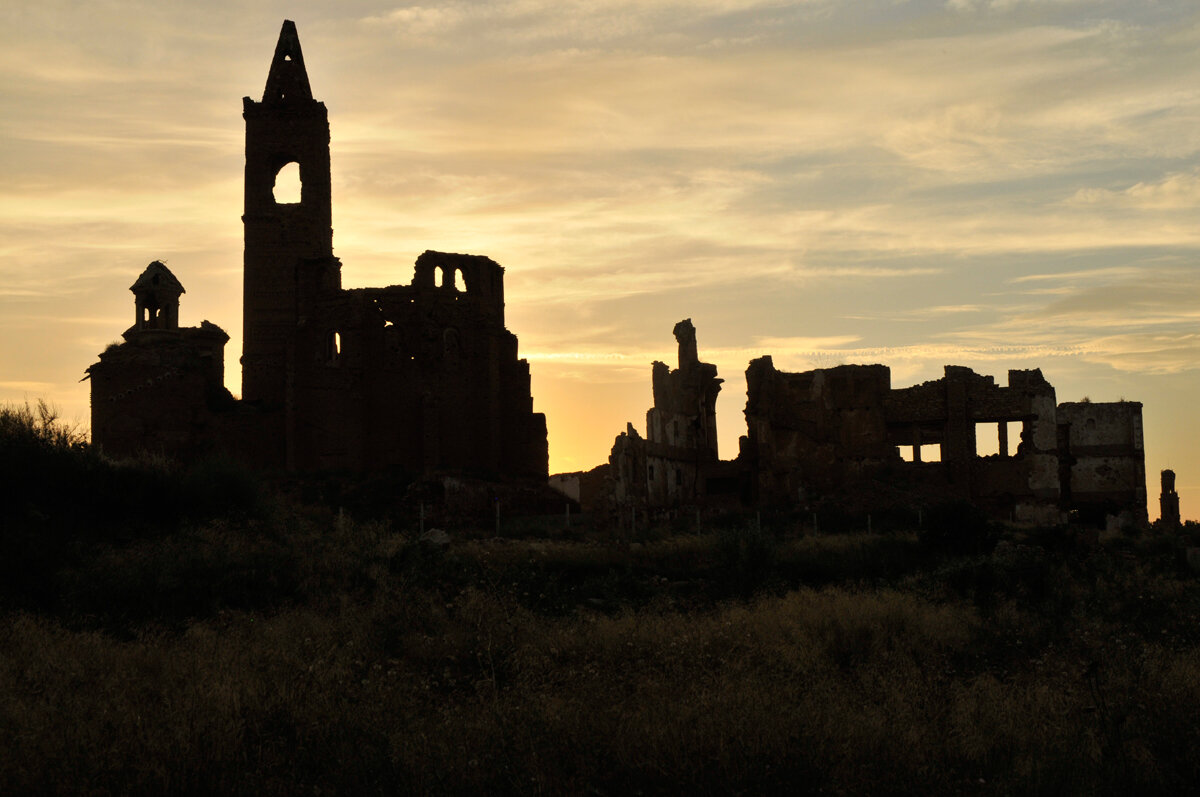 Город призрак в сумраке