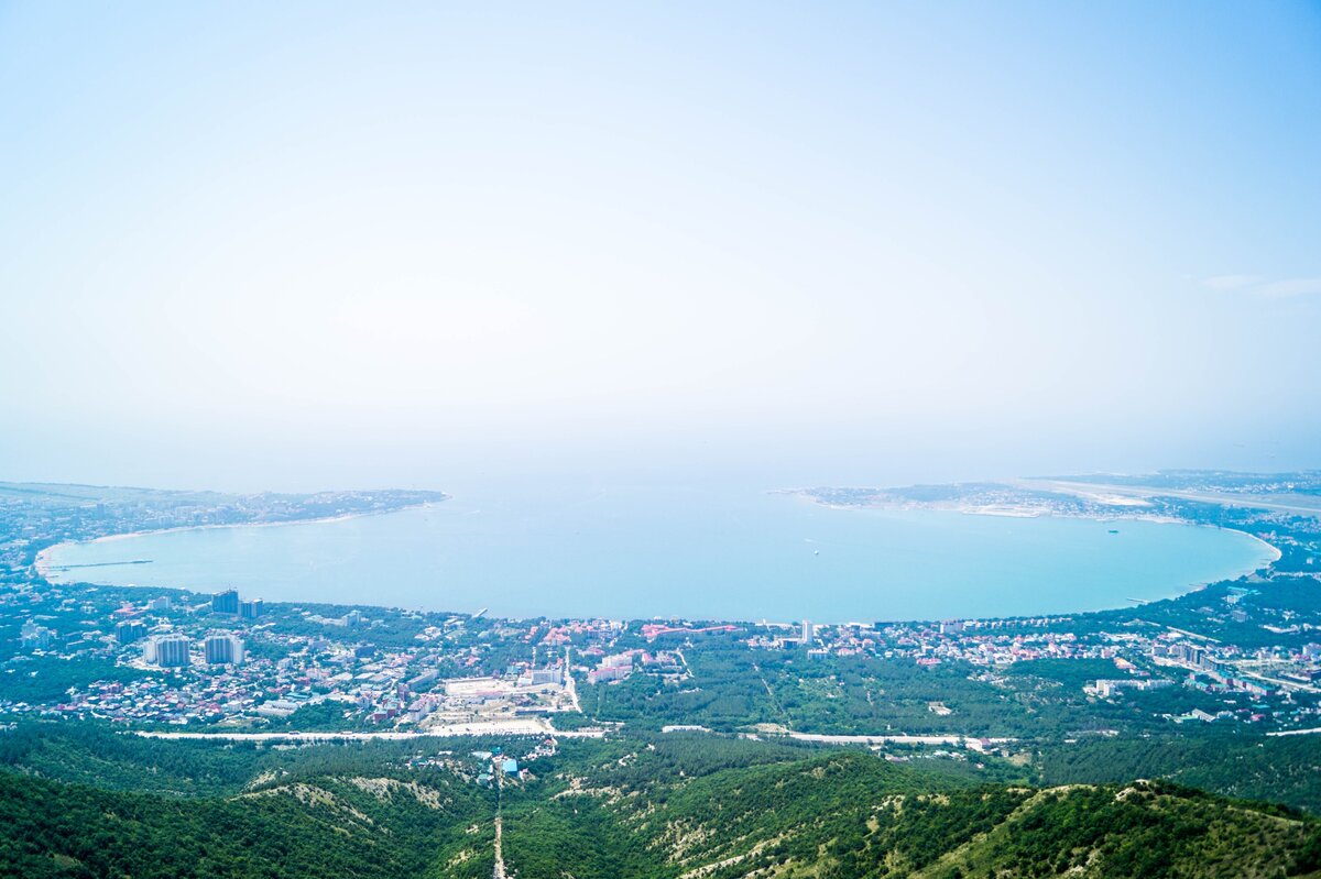 Геленджик с высоты 640 м над уровнем моря 