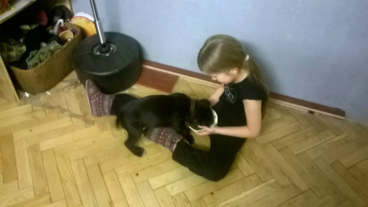 На фото моей дочери 9 лет, Дарию -50 дней.