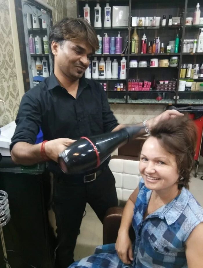 Признаться, удивил интерес читателей моих постов к теме ухода за волосами в Индии. Я даже спросила у кого-то, чем вызван такой интерес.