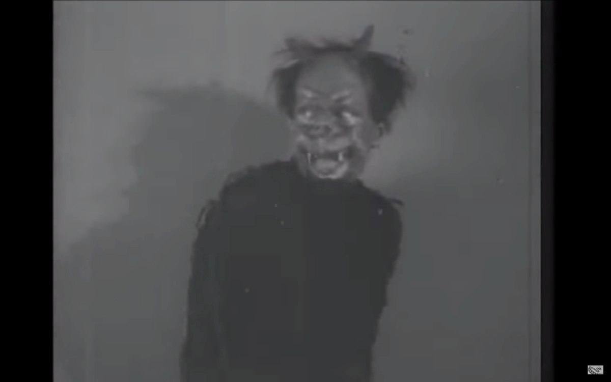  Кадр из фильма "Ночь перед Рождеством" 1913 года. Иван Мозжухин в роли чёрта. 