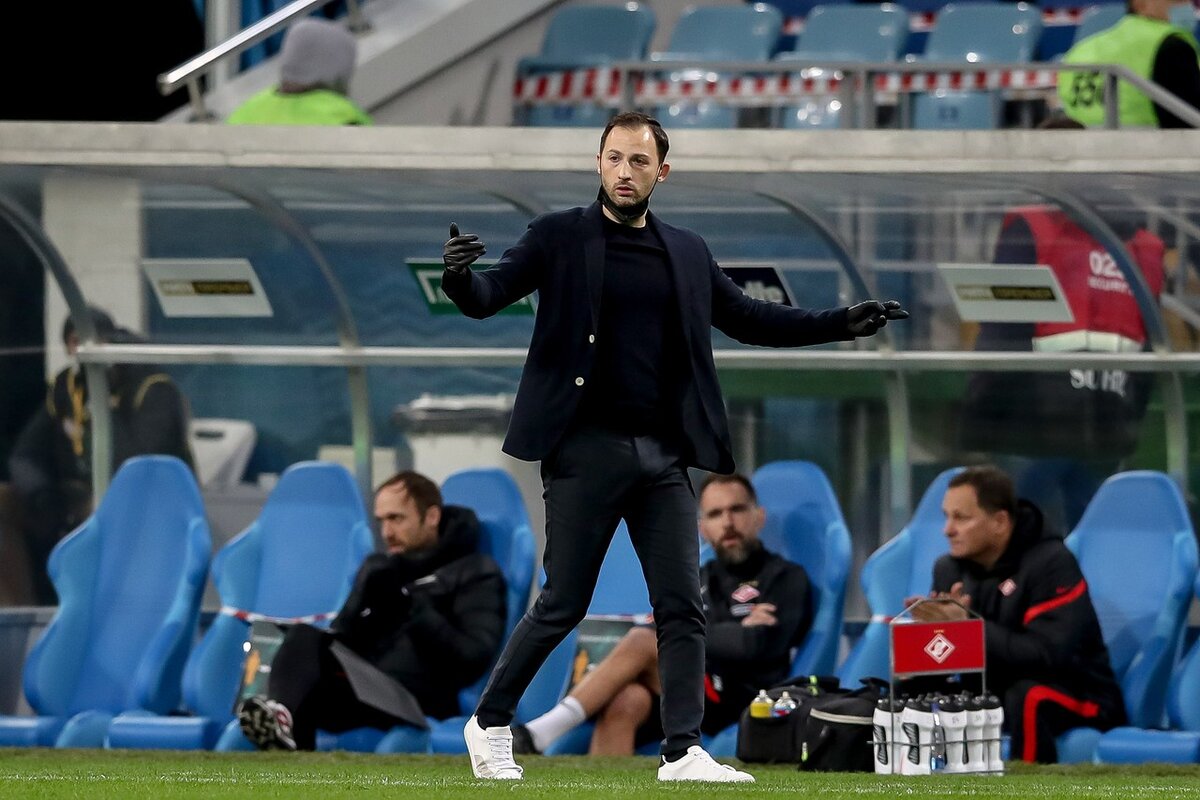 Винить Тедеско в этом поражении не стоит. Он выжимает максимум из своих игроков. Фото официального сайта ФК Спартак Москва.