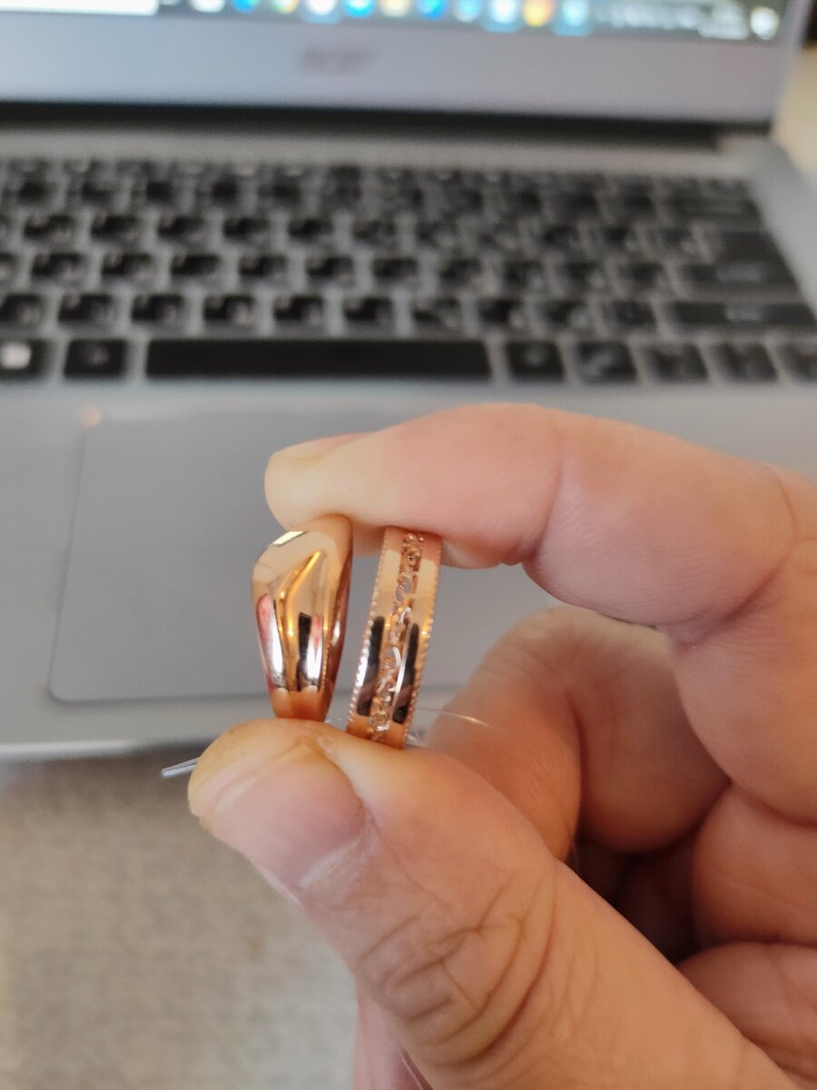 Самые дешевые золотые кольца.