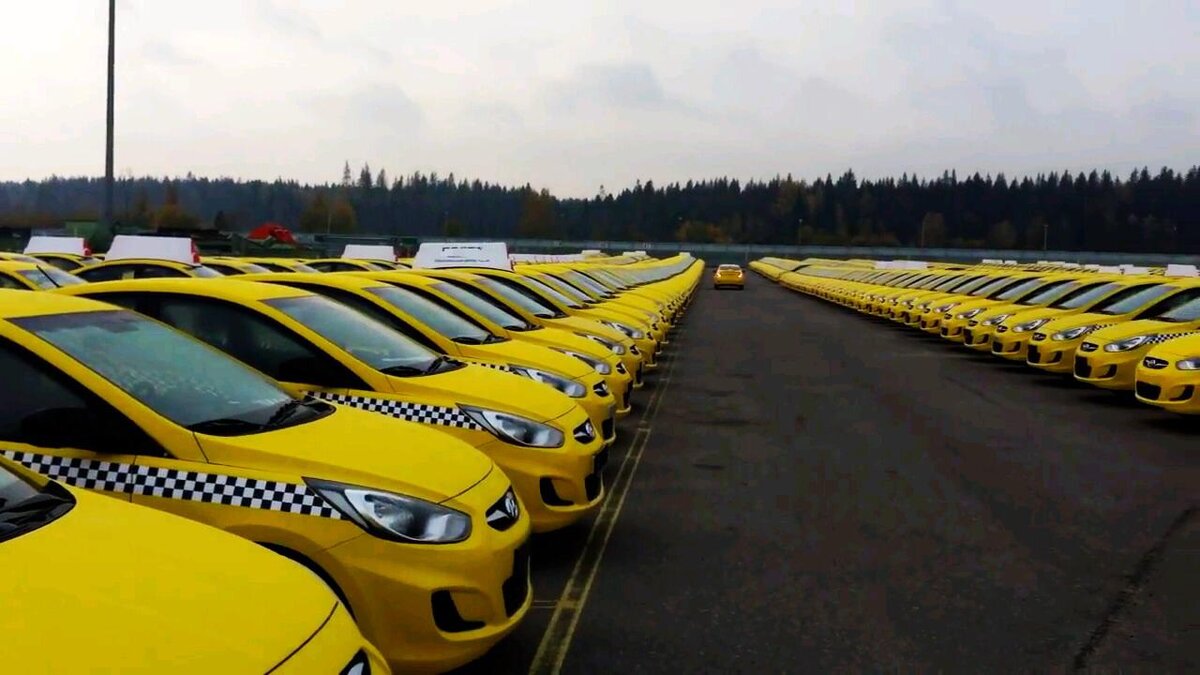 Владельцам таксопарков с 1 января нужно выполнять несколько новых правил (фото из открытых источников)
