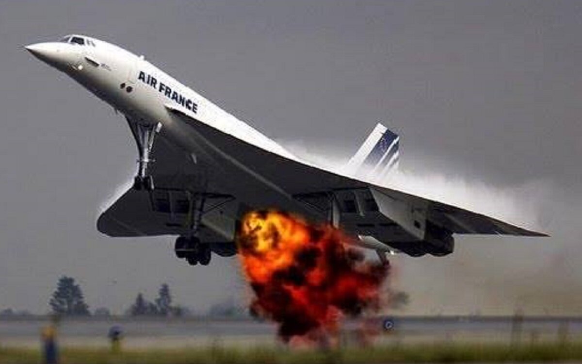 Конкорд Air France 4590. Конкорд сверхзвуковой самолёт крушение. Конкорд самолет катастрофа 2000. 1 июля 2000