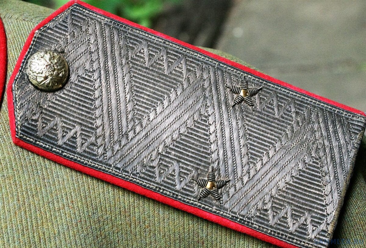 Генеральские погоны русской армии.