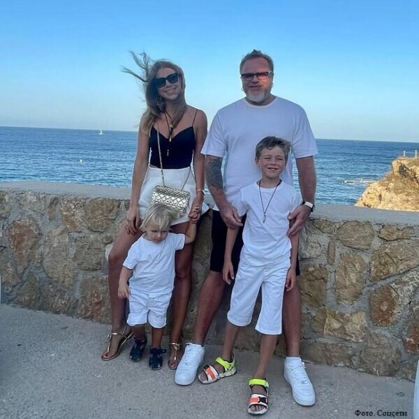 Владимир Пресняков с семьей, фото: фото: sigma-z.ru  📷
