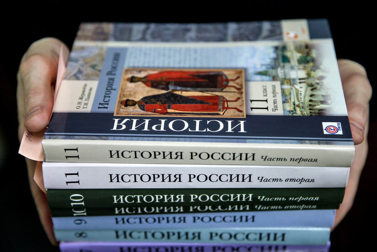 Что с 1 сентября изменится в образовании российских школьников в 2023 году?  | Межрегиональный институт дополнительного образования | Дзен