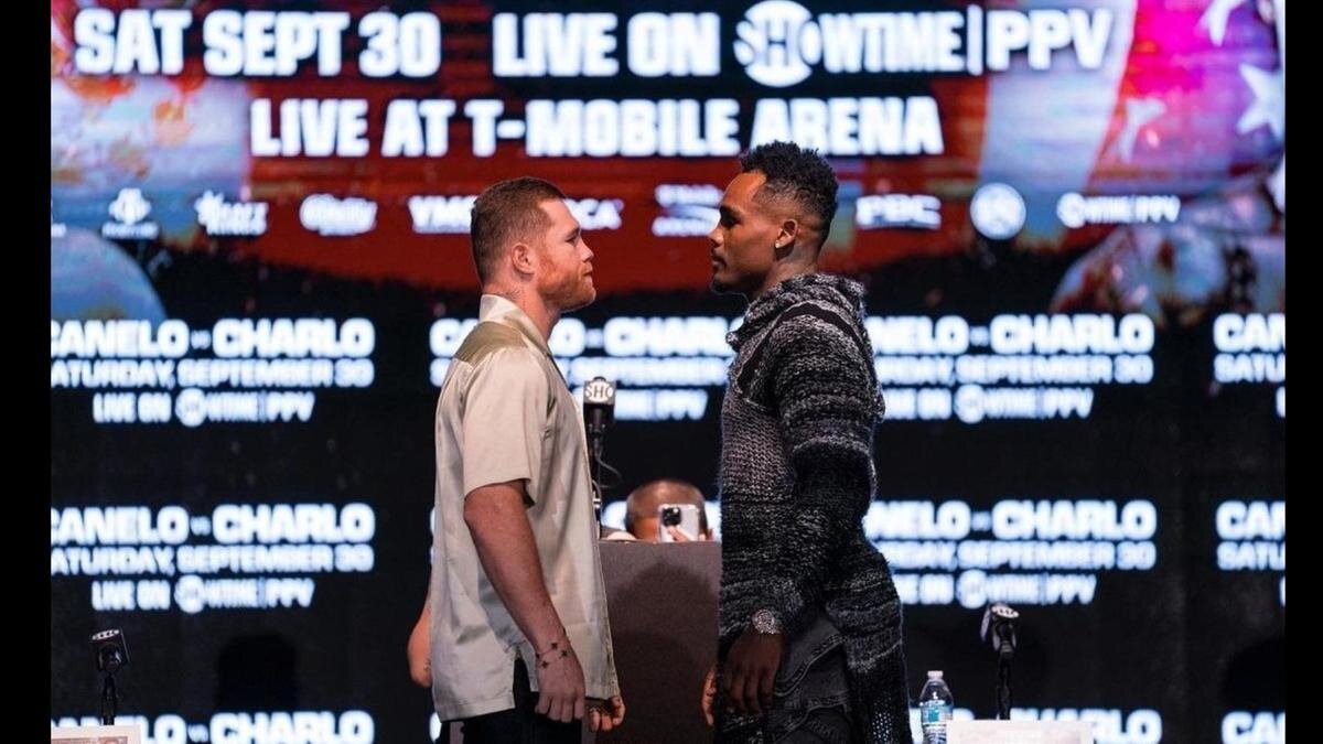    Дуэль взглядов Канело и Чарло:instagram.com/Saul Alvarez/@canelo/