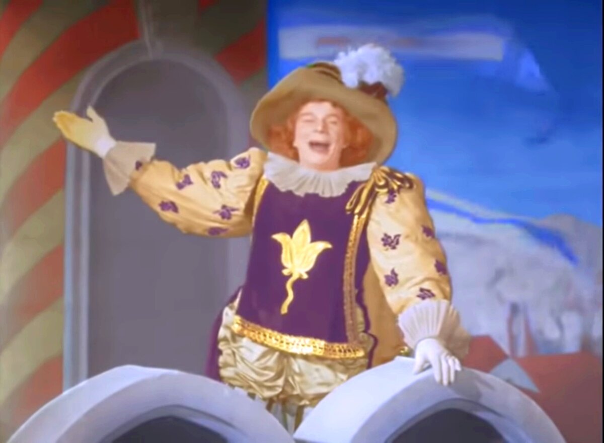 Кто такой Главный Герой? Сейчас я вам расскажу! Фильм "Золушка" 1947г. Скриншот