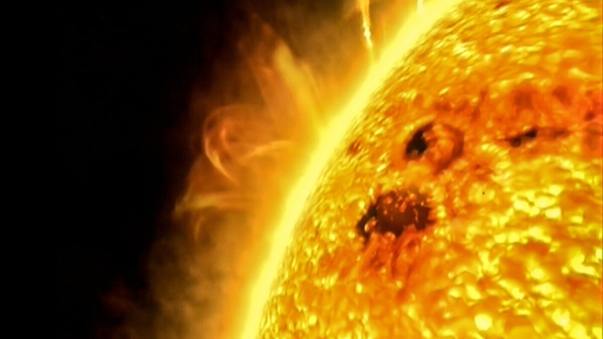     Вечером 13 сентября ожидается магнитная буря, сила которой составит четыре балла, говорится в прогнозе синоптиков.