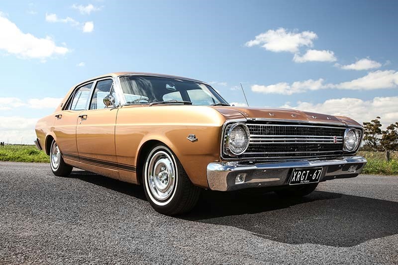 Falcon. История автомобилей по годам, марка Falcon.
