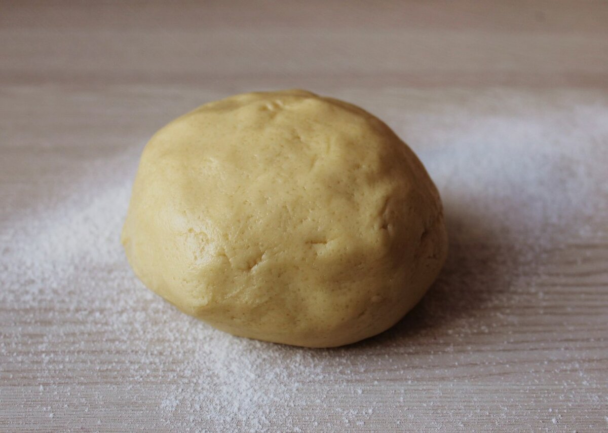 Домашнее творожное печенье. Печенье для малышей. Формы песочного печенья. Творожное тесто для выпечки. Домашнее печенье в формочке.