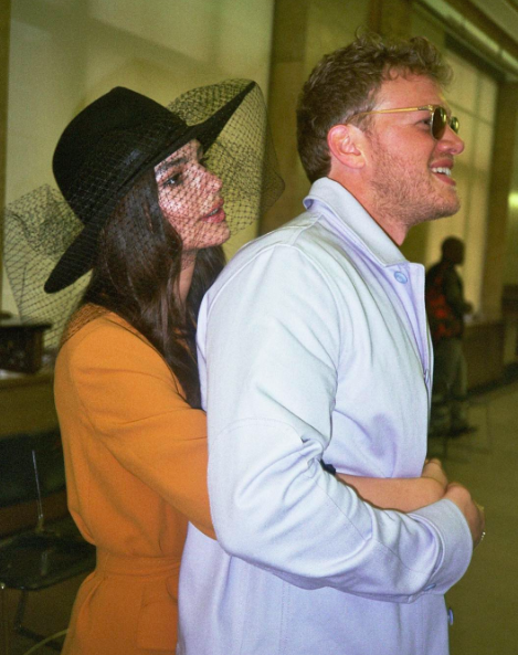 Эмили и ее муж.