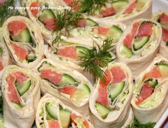 Рецепт приготовления рулета из лаваша с начинкой из красной рыбы