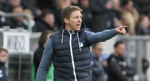 К слову про «Хоффенхайм». Дебютировавший на групповом турнире Лиги чемпионов главный тренер команды установил оригинальный рекорд. Юлиан Нагельсман стал самым молодым наставником в истории турнира, опередив по этому показателю Виктора Гончаренко. В день матча с «Шахтёром» возраст немца составил 31 год и 58 дней, а нынешний главный тренер ЦСКА появился в Лиге чемпионов с БАТЭ в возрасте 31 год и 99 дней!