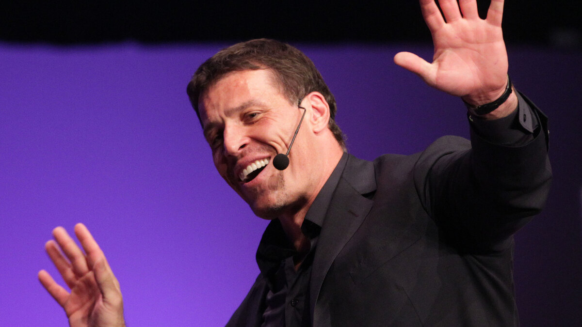 Известный мотиватор и оратор Тони Роббинс