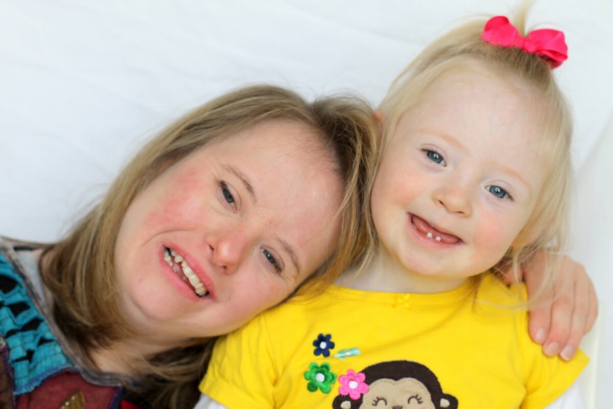 Могут ли люди с синдромом Дауна иметь здоровых детей? Генетика и