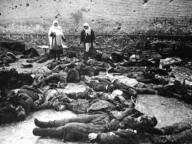 После недельной оккупации города. Ноябрь. 1941 г. фото с сайта wwii.space