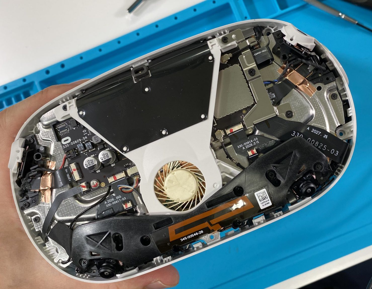 Вр окулус квест 2. Неизвестные источники oculus quest 2. Oculus quest 2 установка. Oculus quest 2 магазин игр. Vr шлем oculus quest 2.