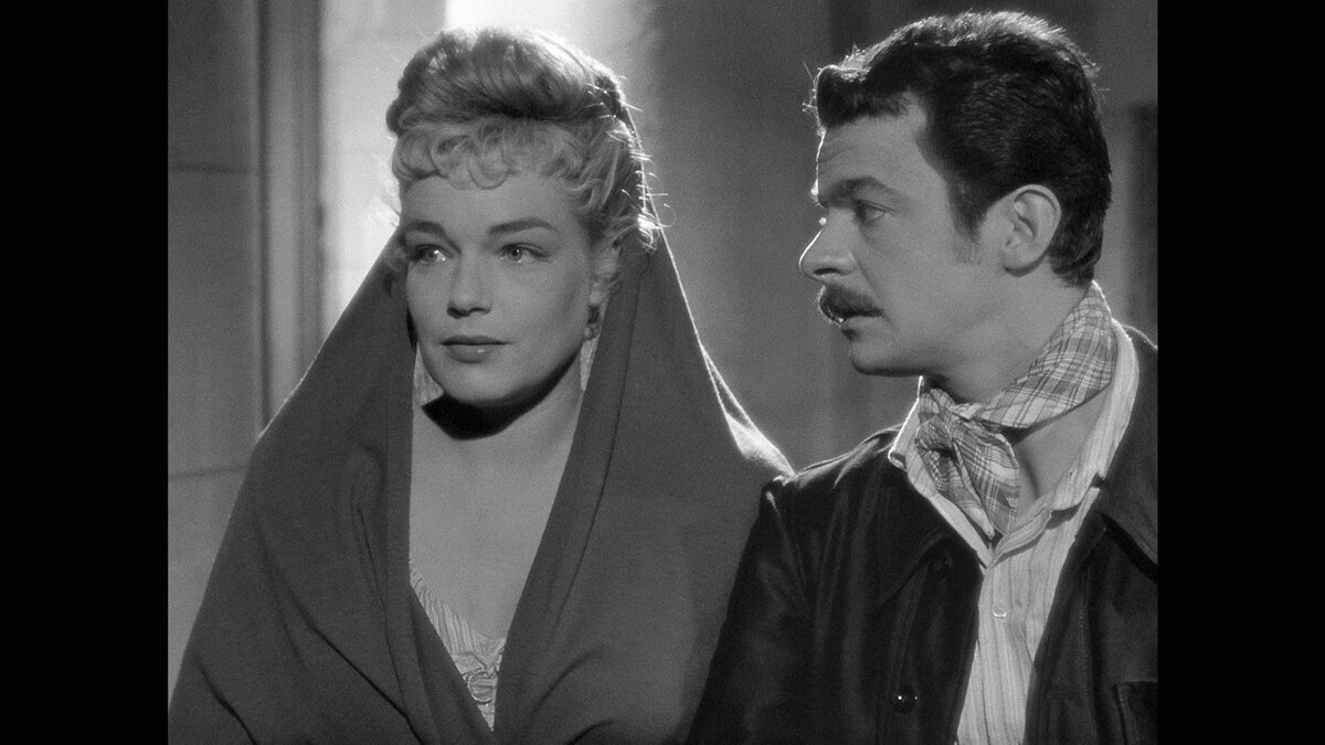 Кадр из фильма "Золотая каска".