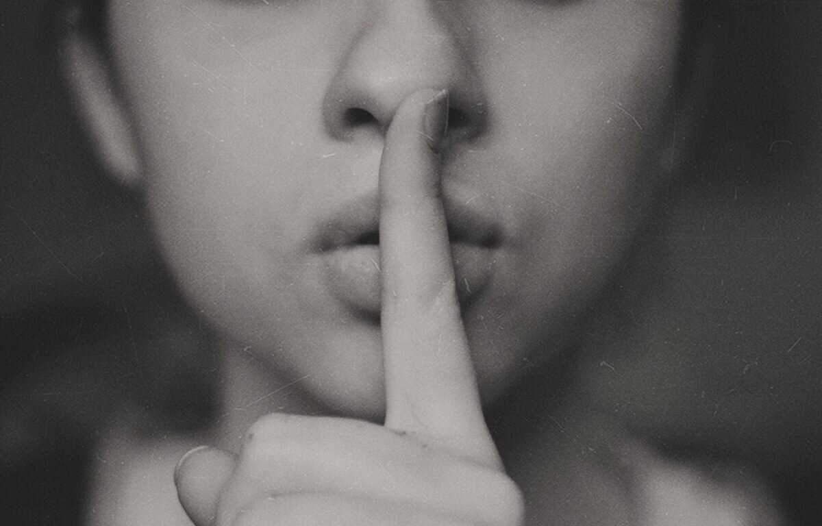 Не давайте вашим мыслям возможность говорить. Уильям Шекспир