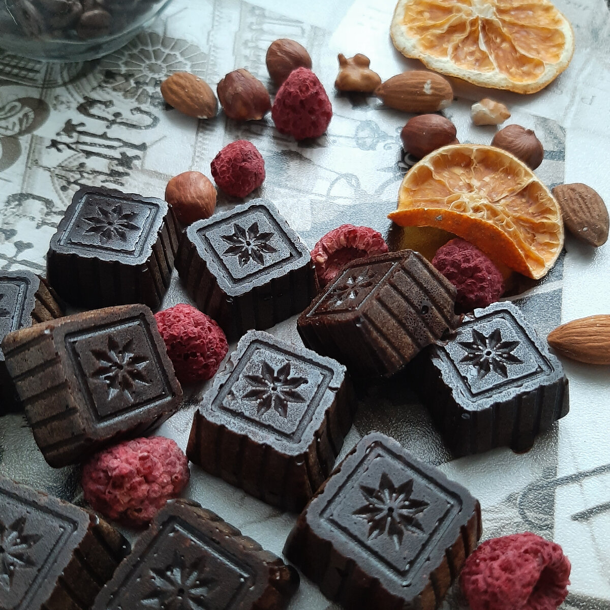 Шоколадные ириски. Собственного производства)))