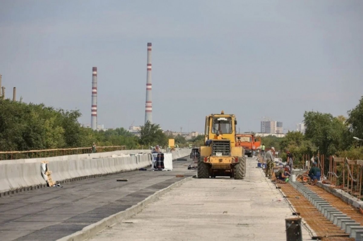    В Самаре движение по путепроводу на Земеца планируют открыть в этом году