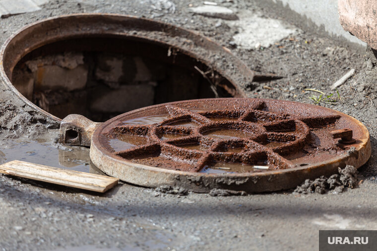    После ЧП ребенок стал бояться открытых канализационных люков