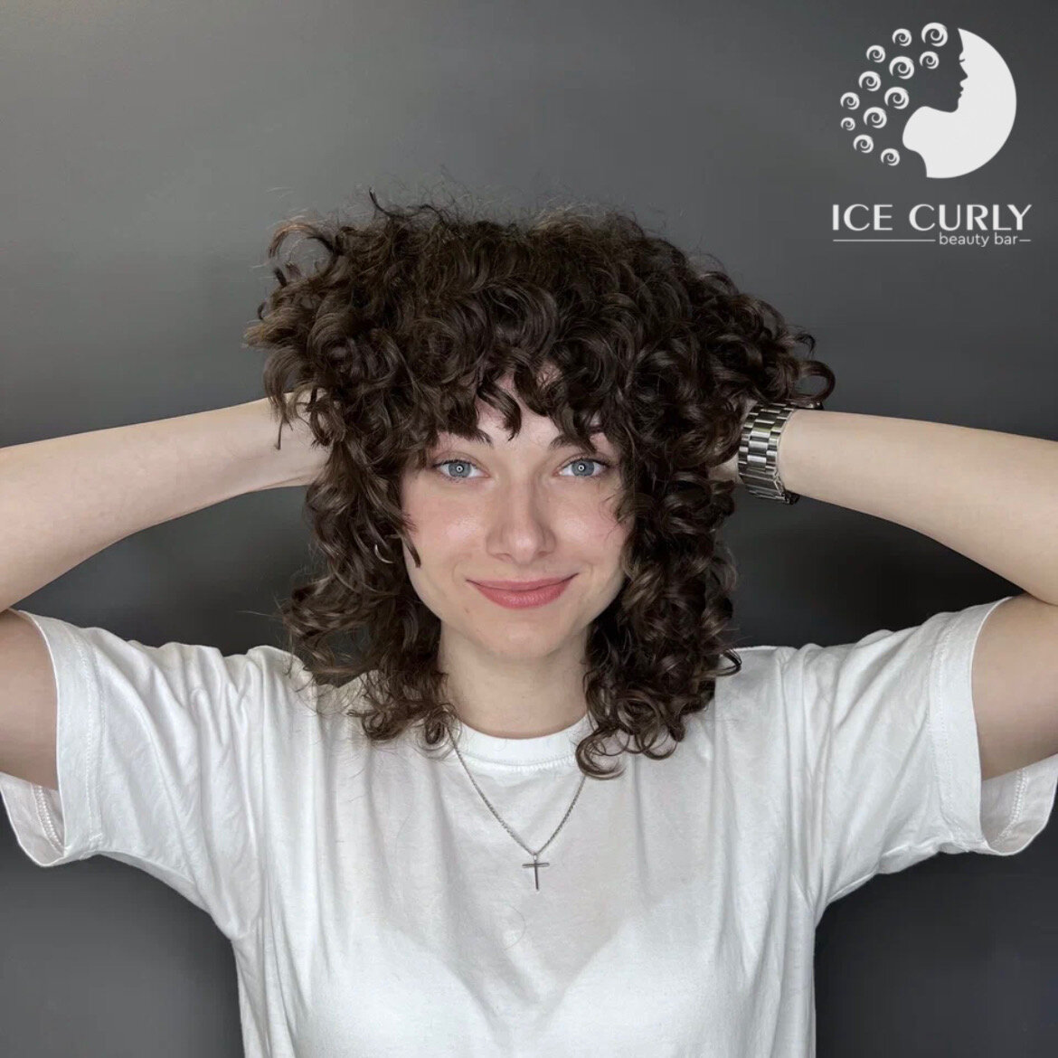 Кудрявая челка: инструкция по применению | ICE CURLY | Дзен