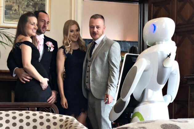 Фотография взята с ресурса ServiceRobots.com
