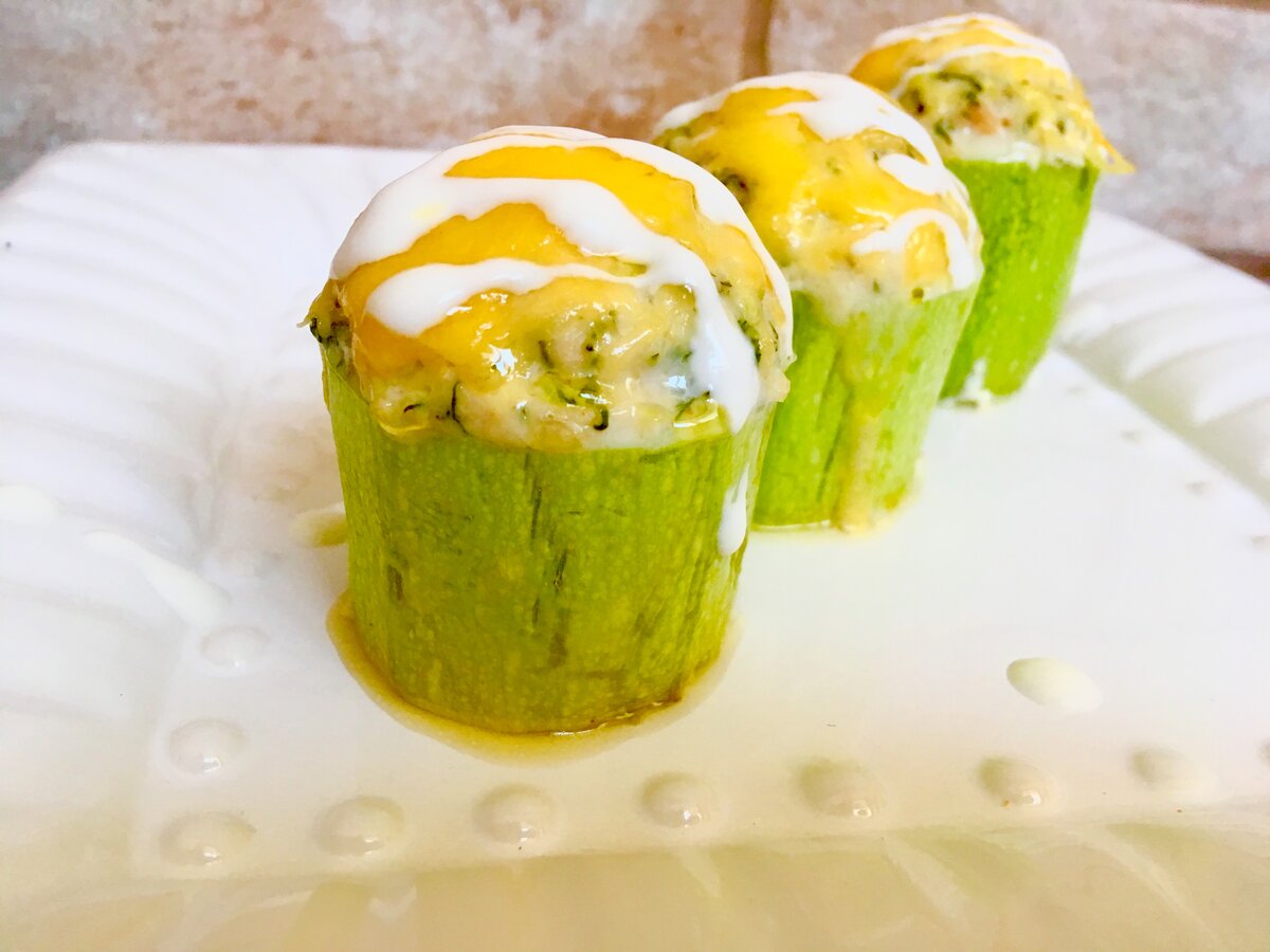 На 100 грамм - 76,3 ккал; БЖУ: 11,4/1,4/4,3