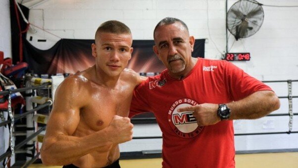 Иван Баранчик (слева) и тренер Педро Диас.