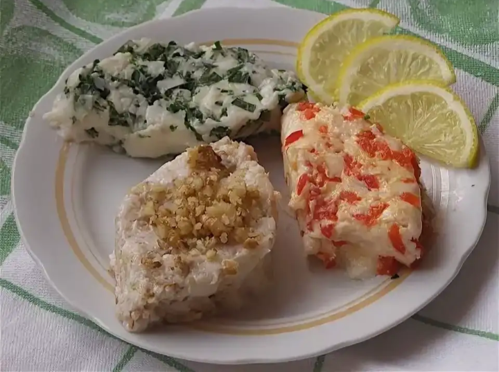 Сало с чесноком через мясорубку. Сало через мясорубку с чесноком как называется. Сало через мясорубку с чесноком как называется. Сало через мясорубку с чесноком как называется. Шпик закусочный через мясорубку.