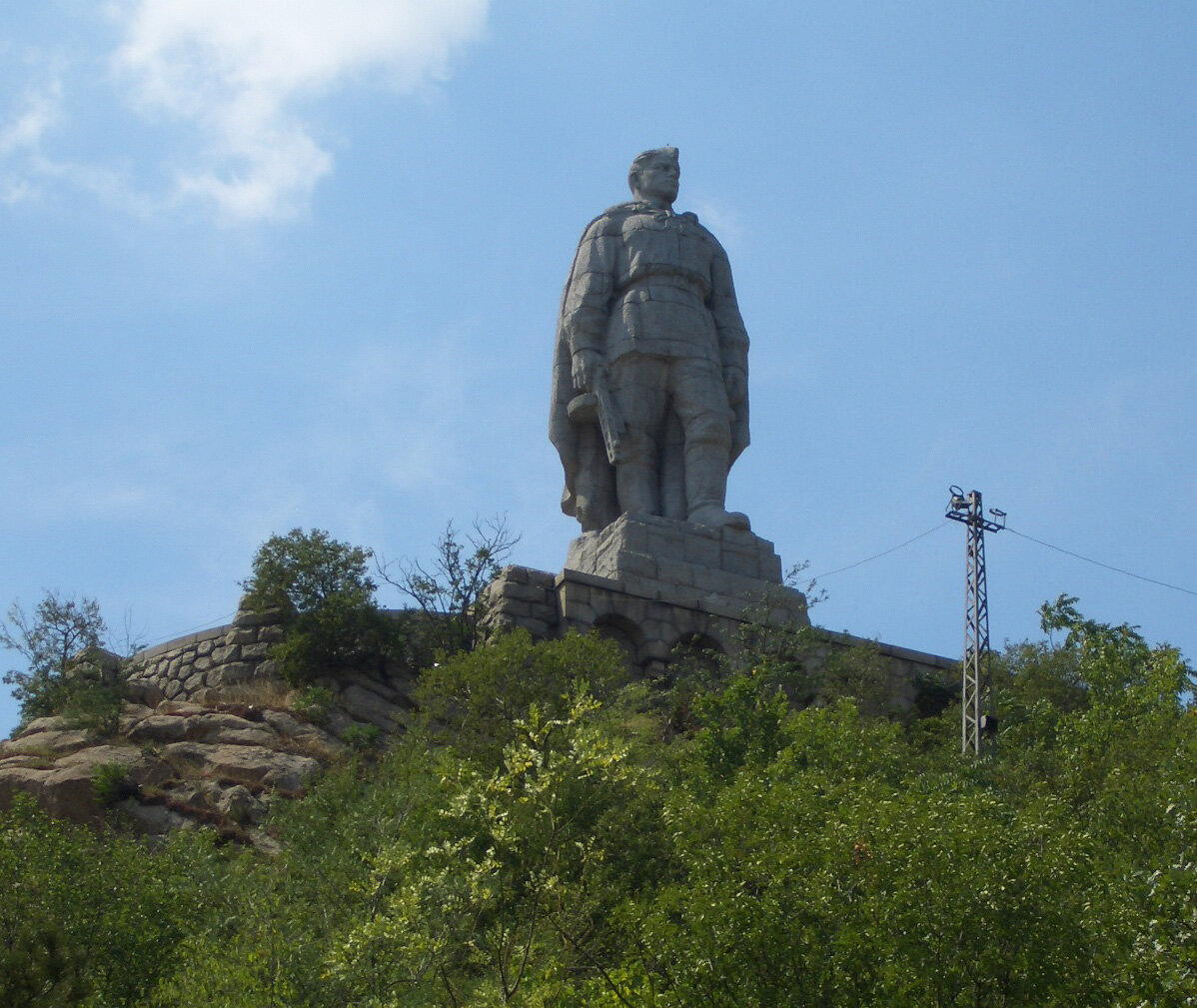 Болгария. Памятник советскому солдату на холме Бунарджик в Пловдиве | Заяц  путешественник | Дзен