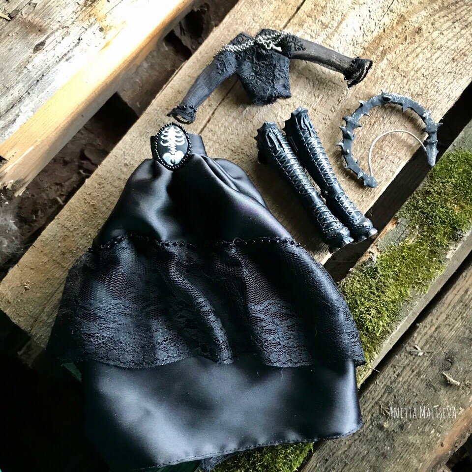 Аутфит Неферы. Листай вправо